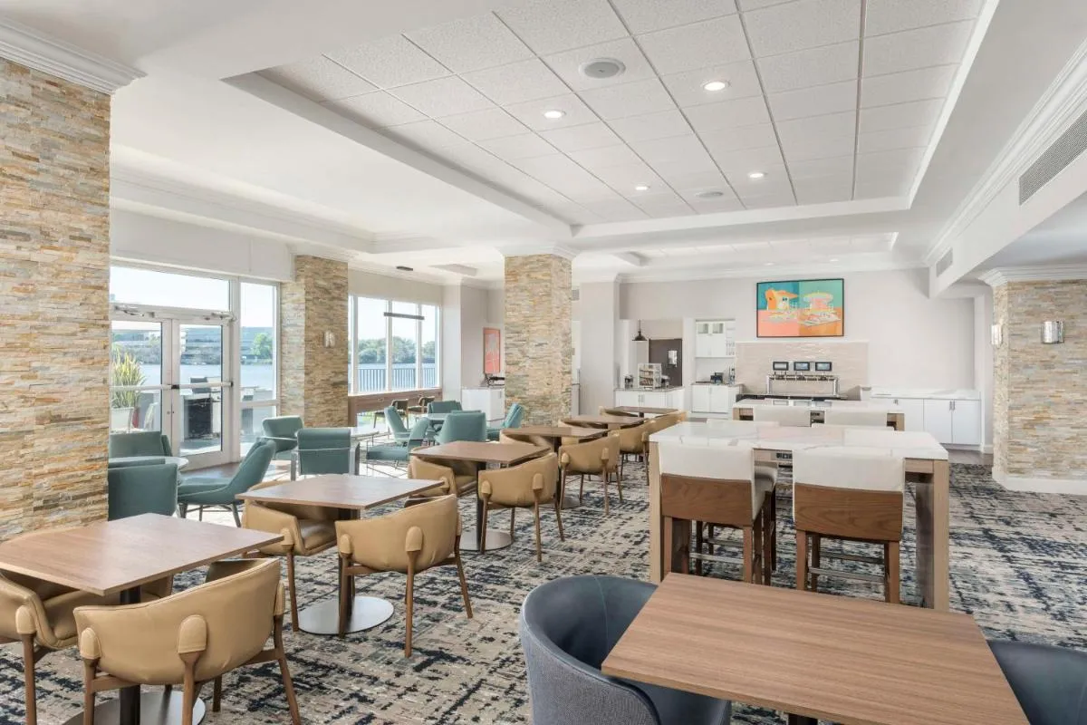 Image 4 of Homewood Suites Miami Airport/Blue Lagoon