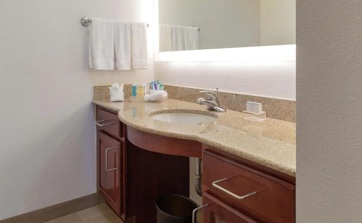Image 2 of Homewood Suites by Hilton Miami – Airport West