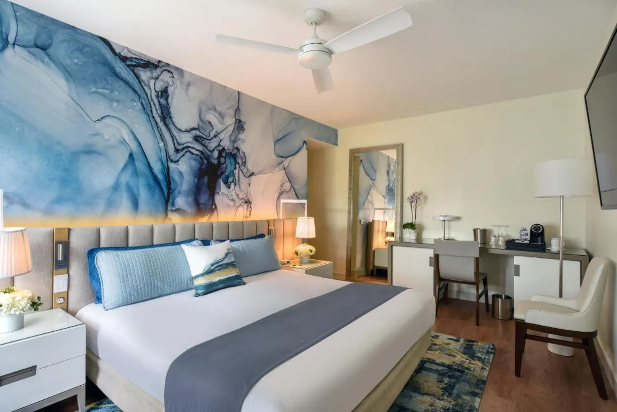 Image 1 of Hotel Breakwater South Beach