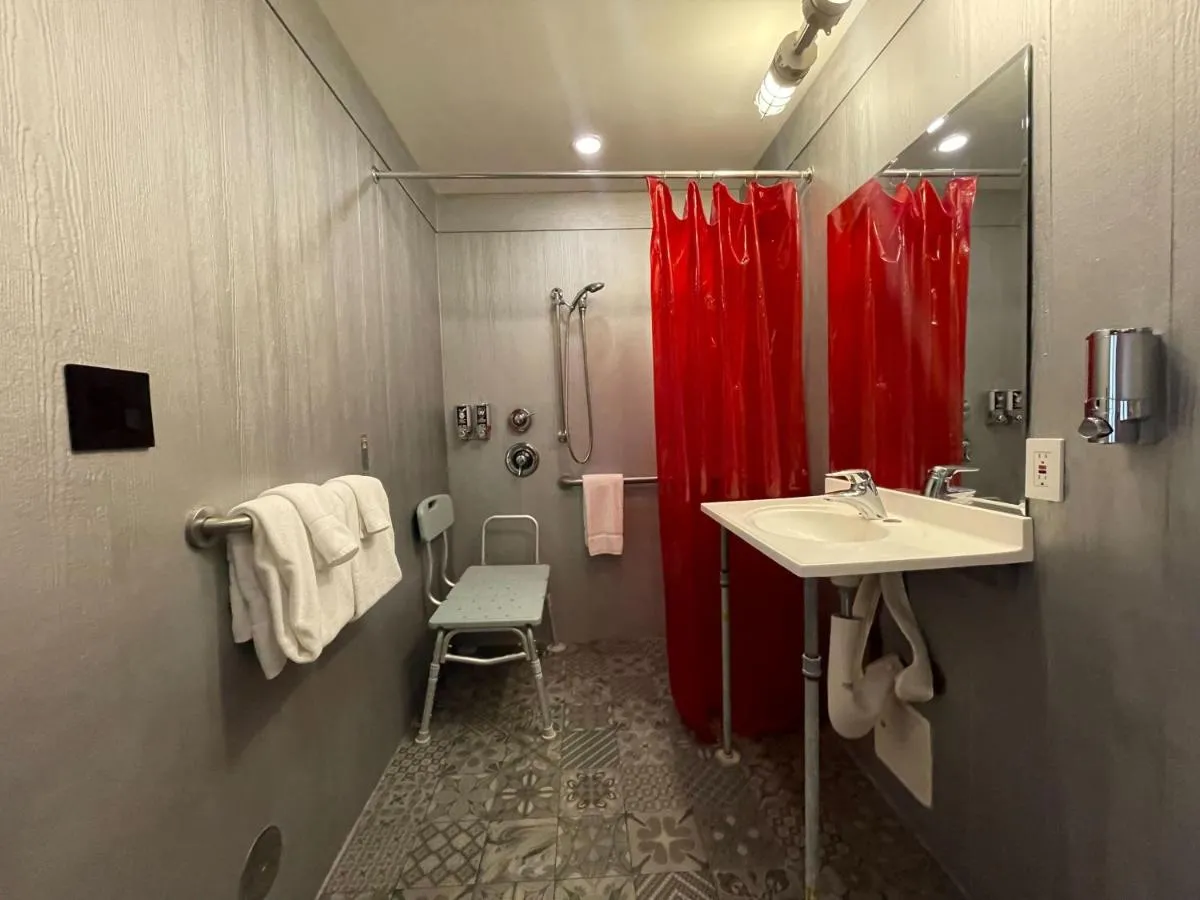 Image 1 of Hotel Gaythering – Gay Hotel – All Adults Welcome