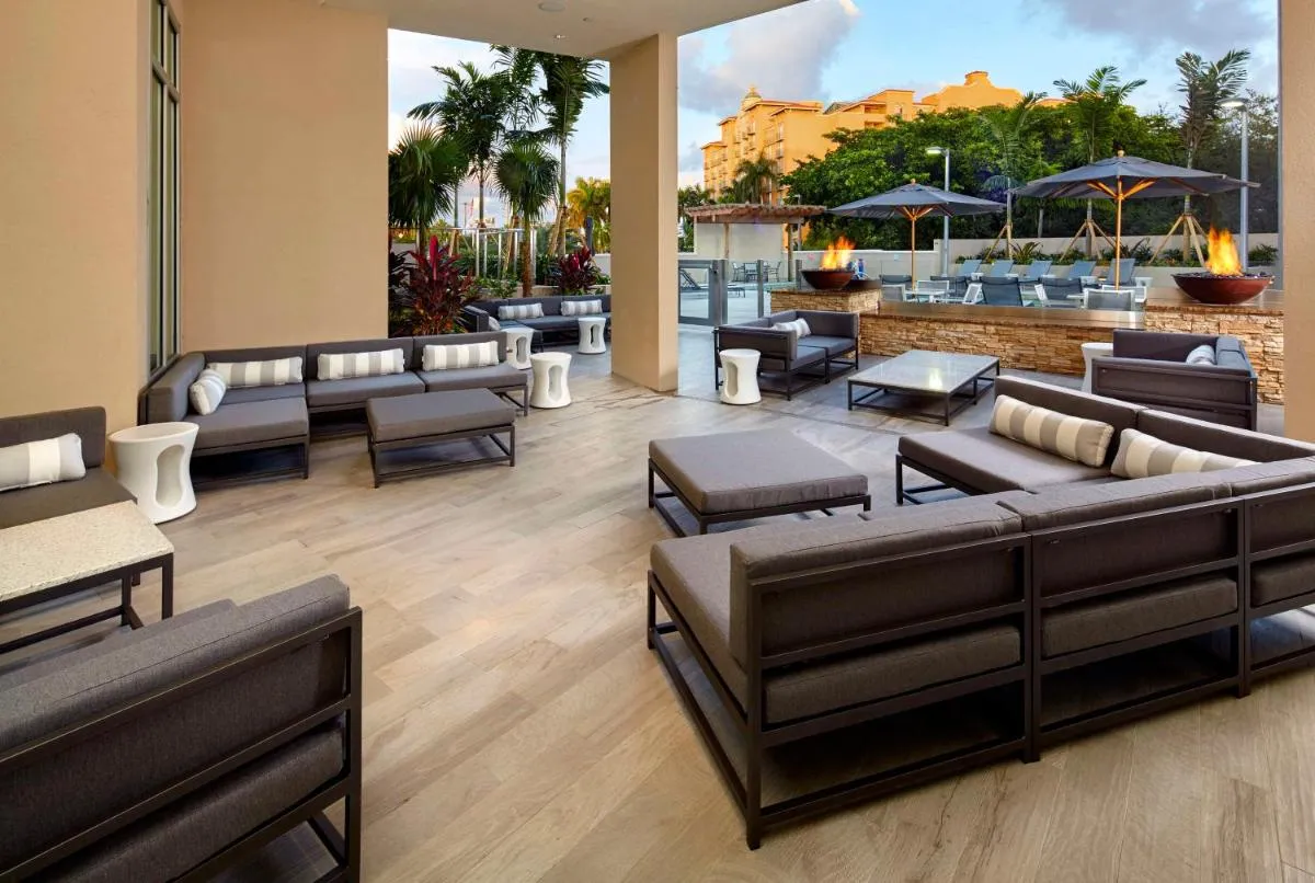 Image 3 of Hyatt Place Miami Airport East