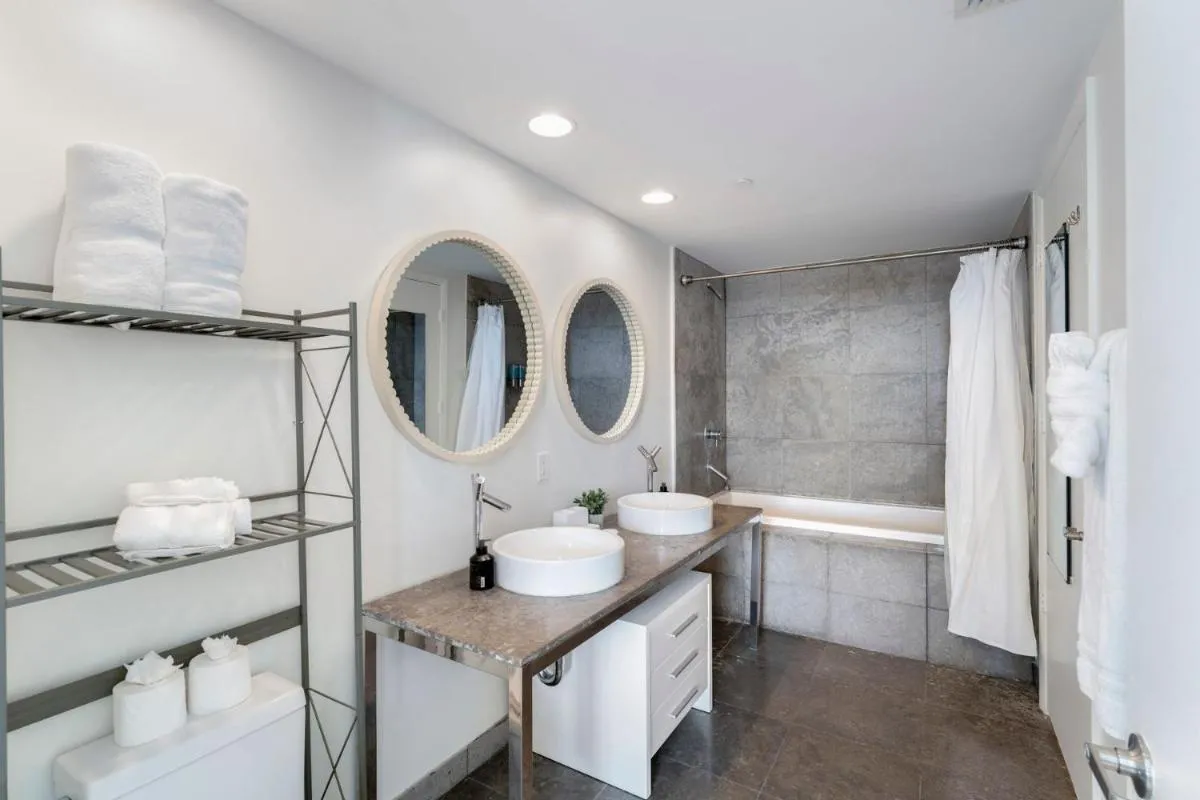 Image 6 of ICON W BRICKELL BY IMD MIAMI Elegant River View 1BR 1BA
