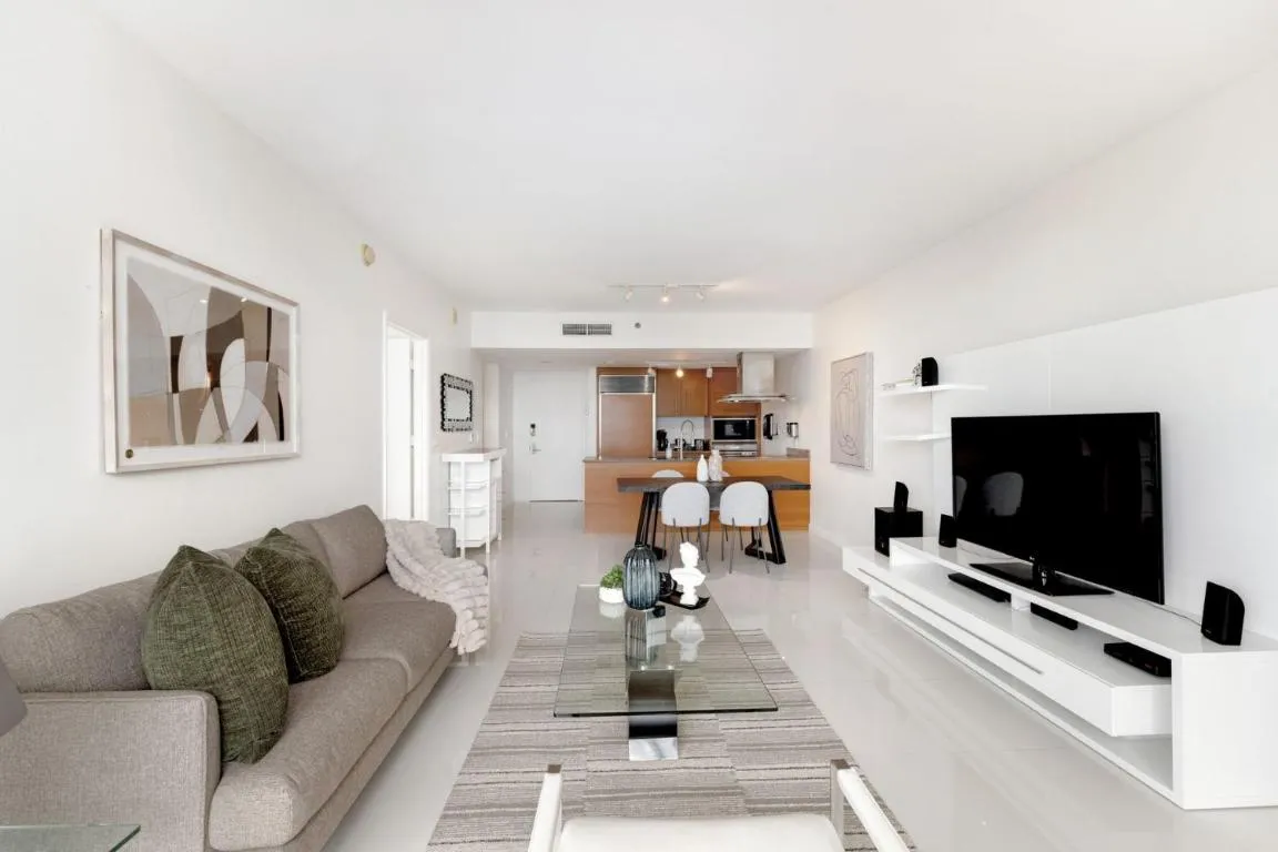 Image of ICON W BRICKELL BY IMD MIAMI Elegant River View 1BR 1BA