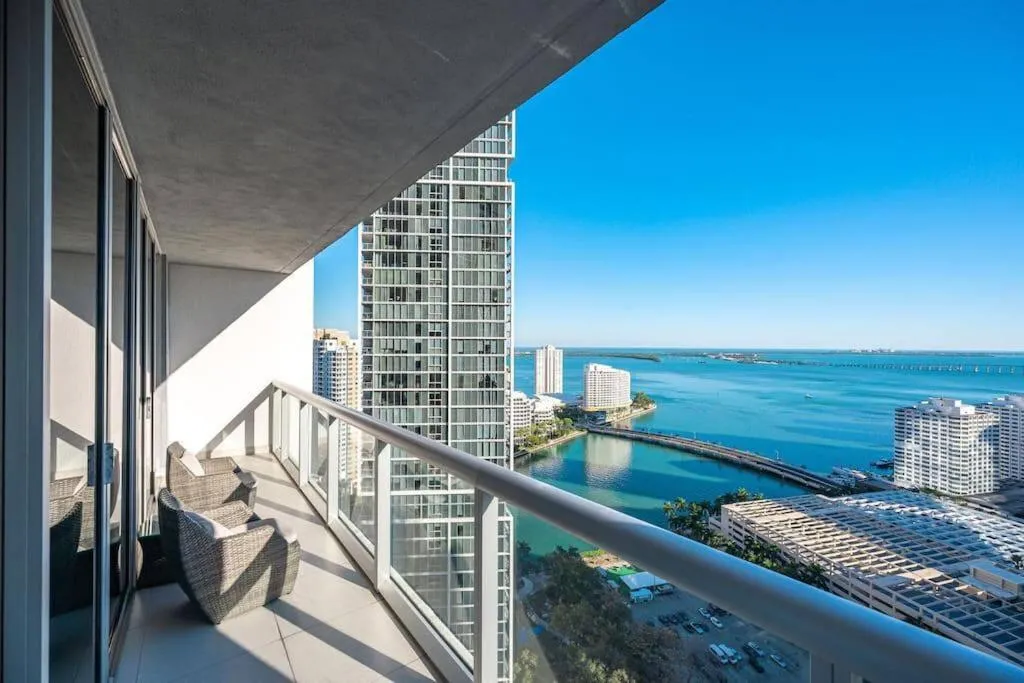 Image 5 of Icon Brickell, W Hotel – 2BR, Prime Location, Pool – Miami