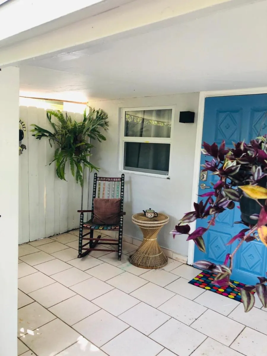 Image 3 of Independent Studio in Little Havana – 4V