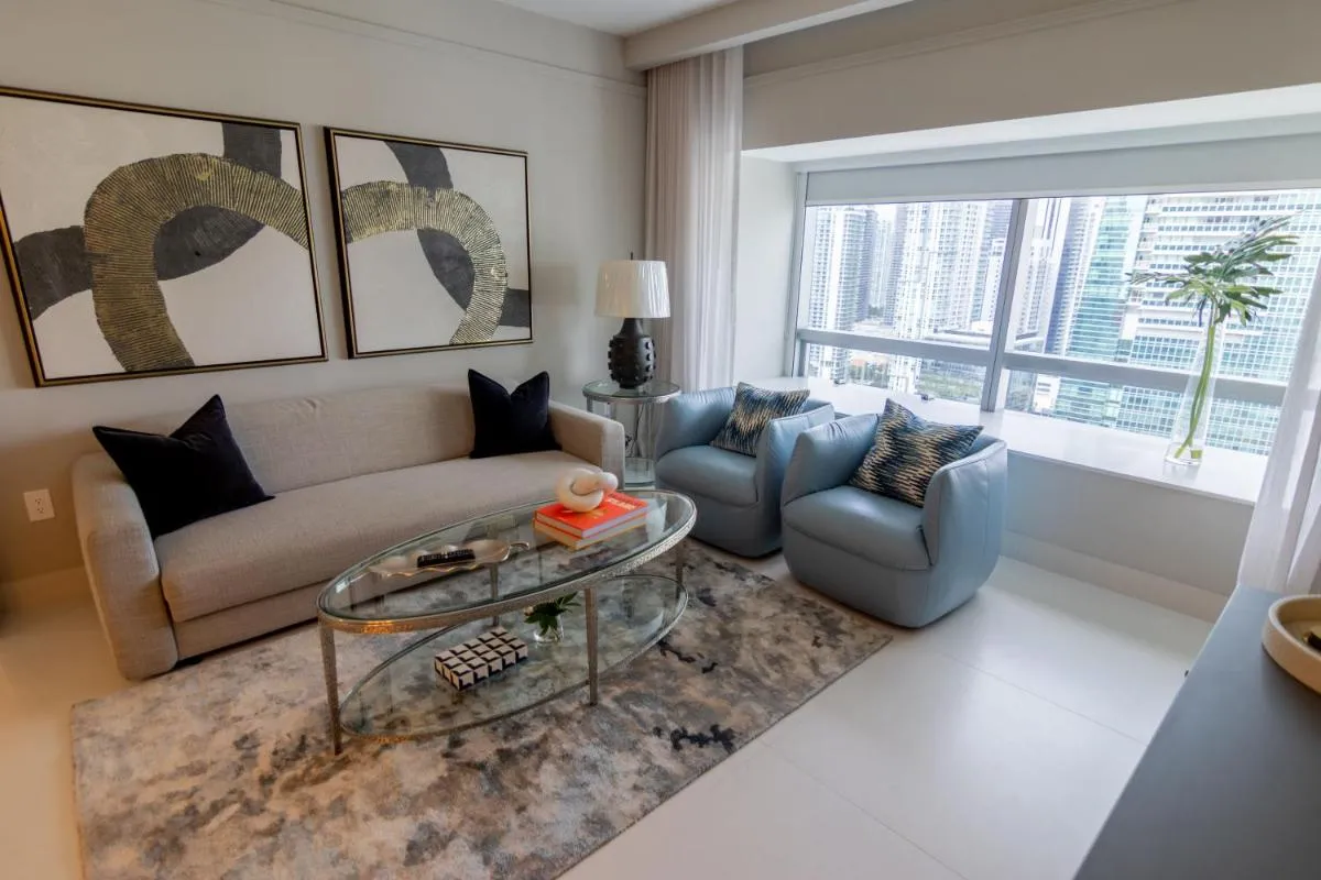 Image 3 of King Suite – City View at Four Seasons Miami