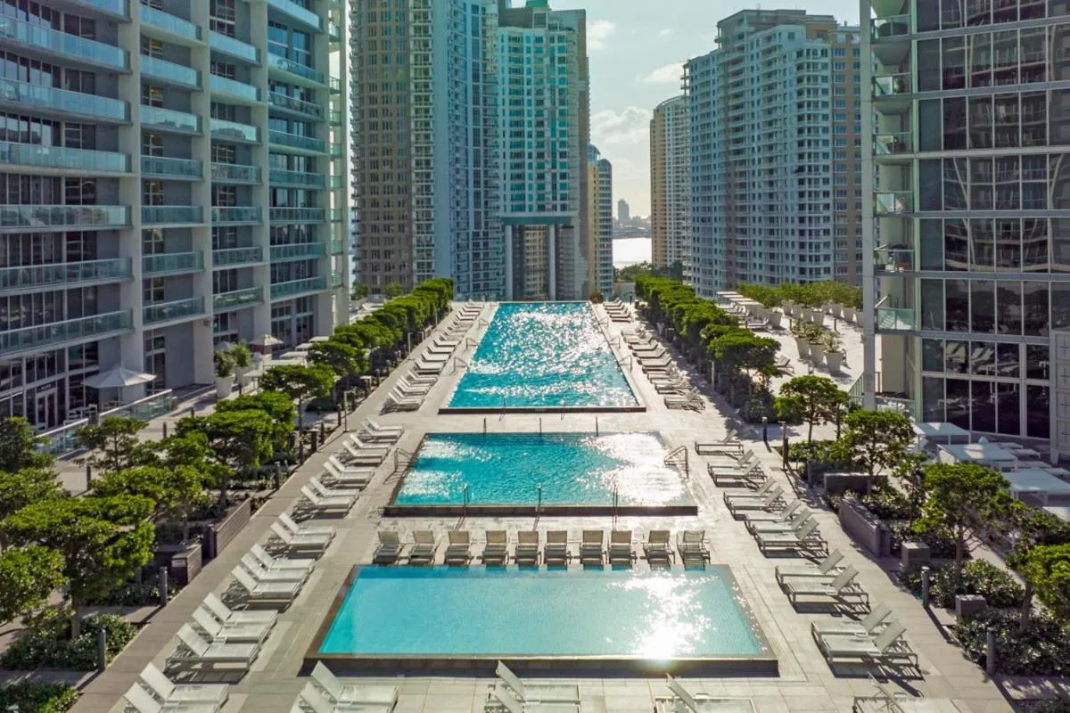 Image 4 of LUX 2B-2B at ICON – Water View & 5-Star Amenities