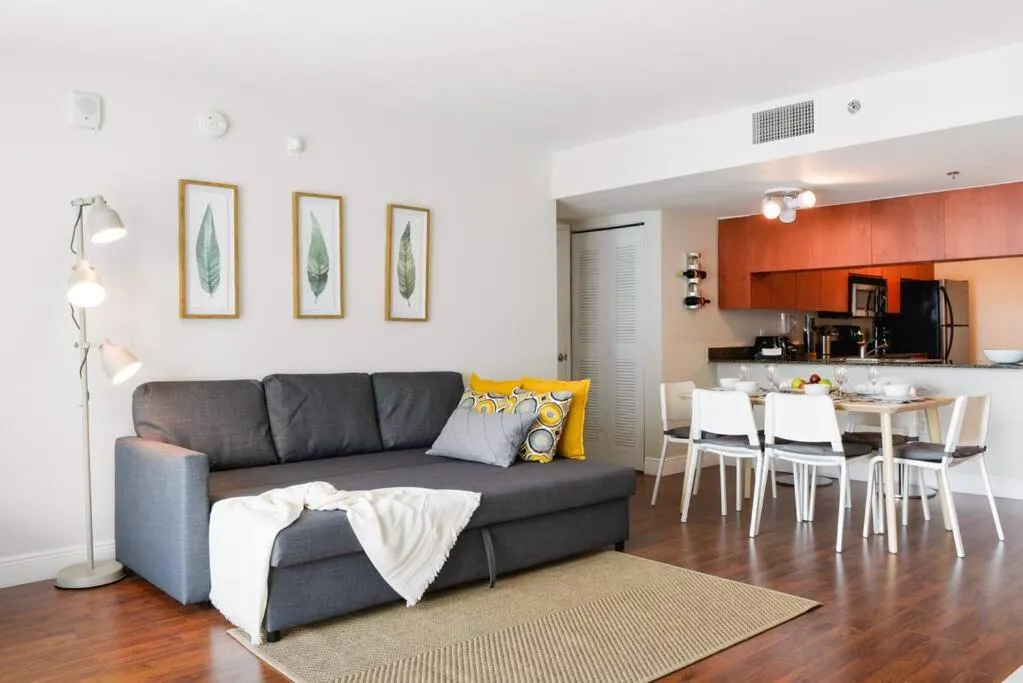 Image 6 of LUXURY 2 Bedroom Apartment At BRICKELL with pool