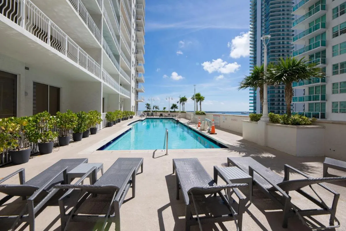 Image 3 of LUXURY 2 Bedrooms BRICKELL BAY APARTMENT