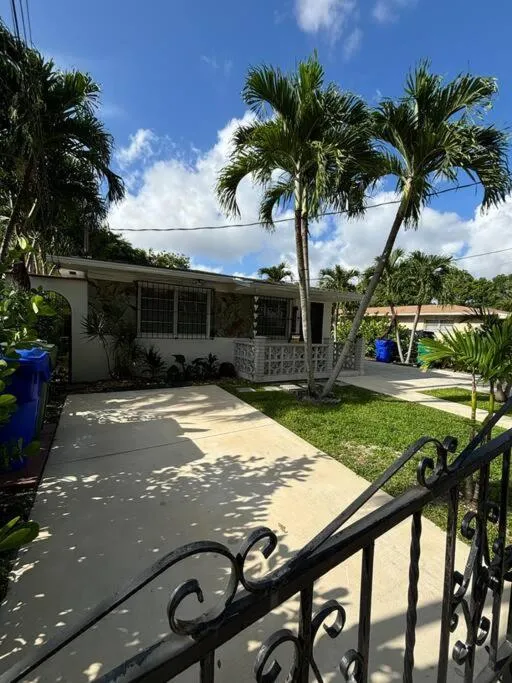 Image 5 of LaBella Suite