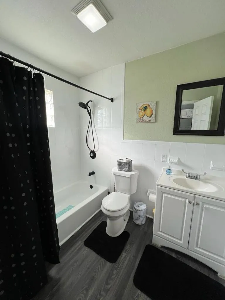 Image 4 of “La Casita” Beautiful home in the heart of Miami !