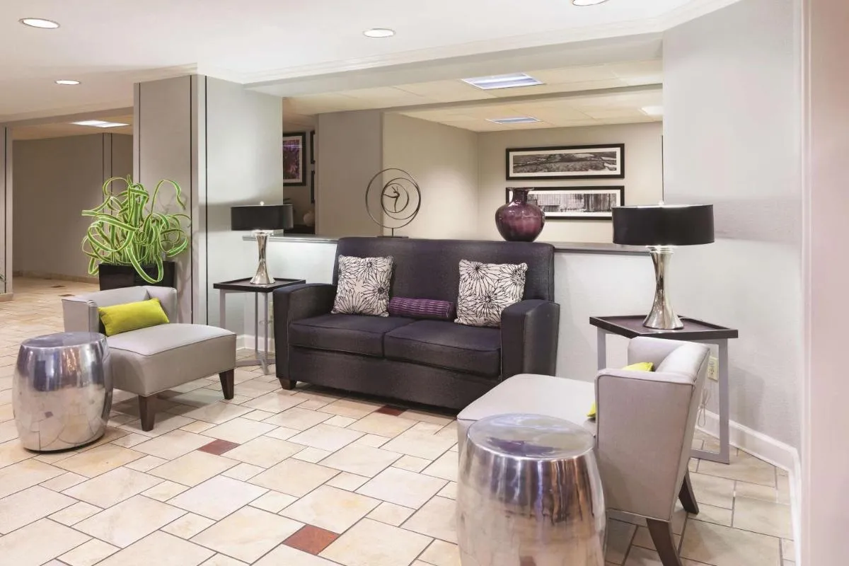 Image 3 of La Quinta by Wyndham Miami Airport East