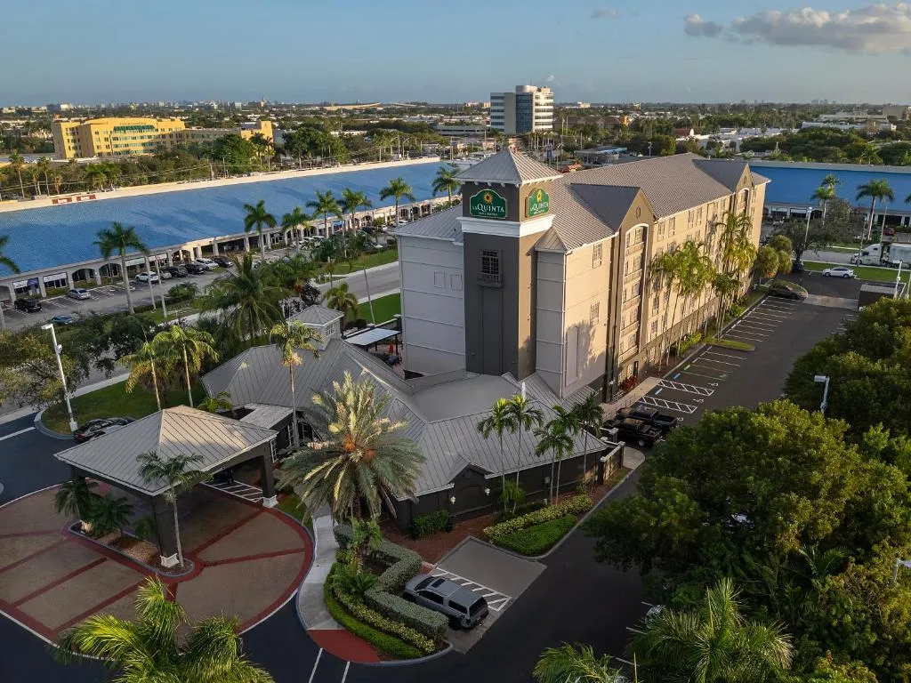 Image of La Quinta by Wyndham Miami Airport West