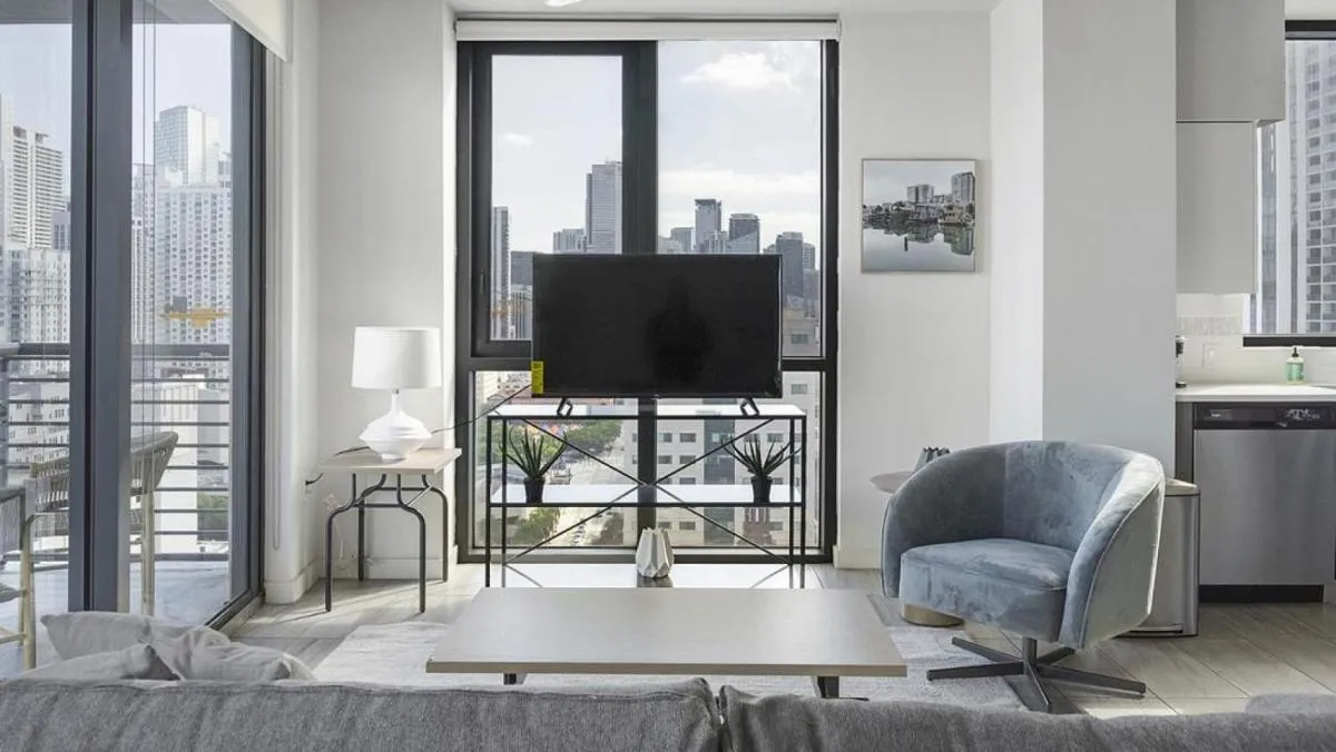 Image of Landing – Modern Apartment with Amazing Amenities (ID1401X743)
