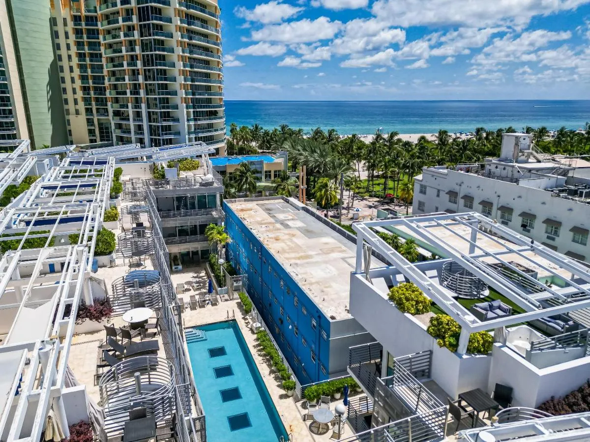 Image 2 of Large suites on Ocean Drive with direct access to the beach