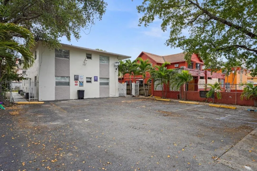 Image 5 of Live The Miami Dream 3 Br Apt Near Brickell