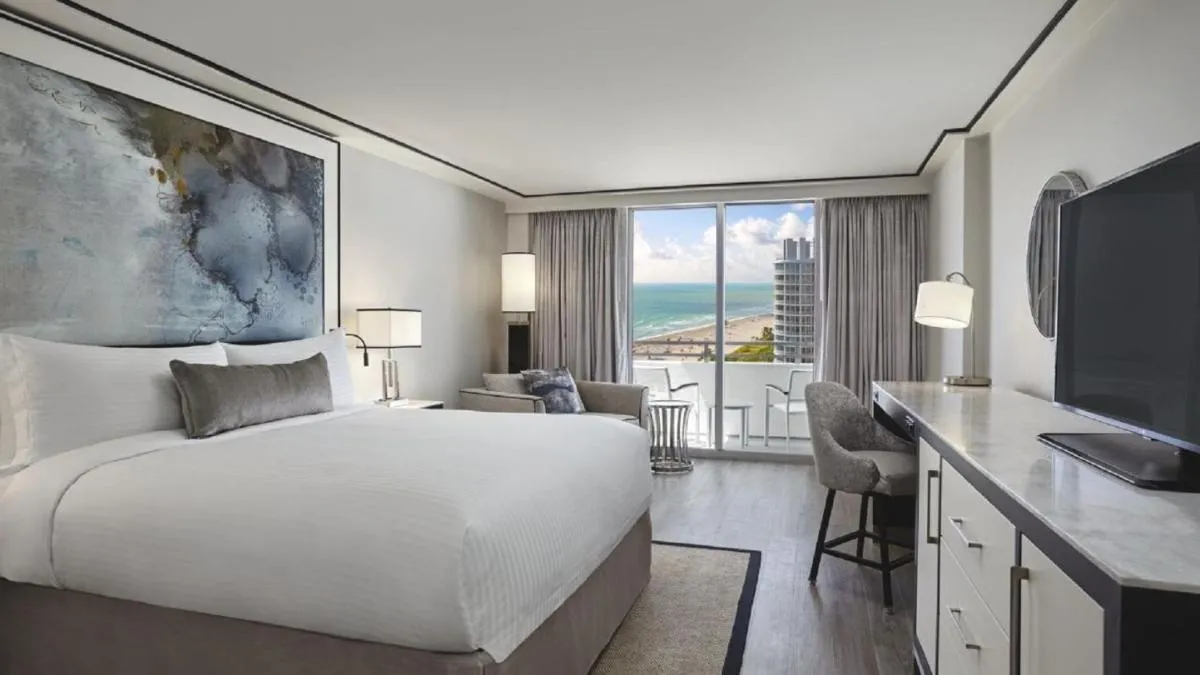 Image 3 of Loews Miami Beach Hotel