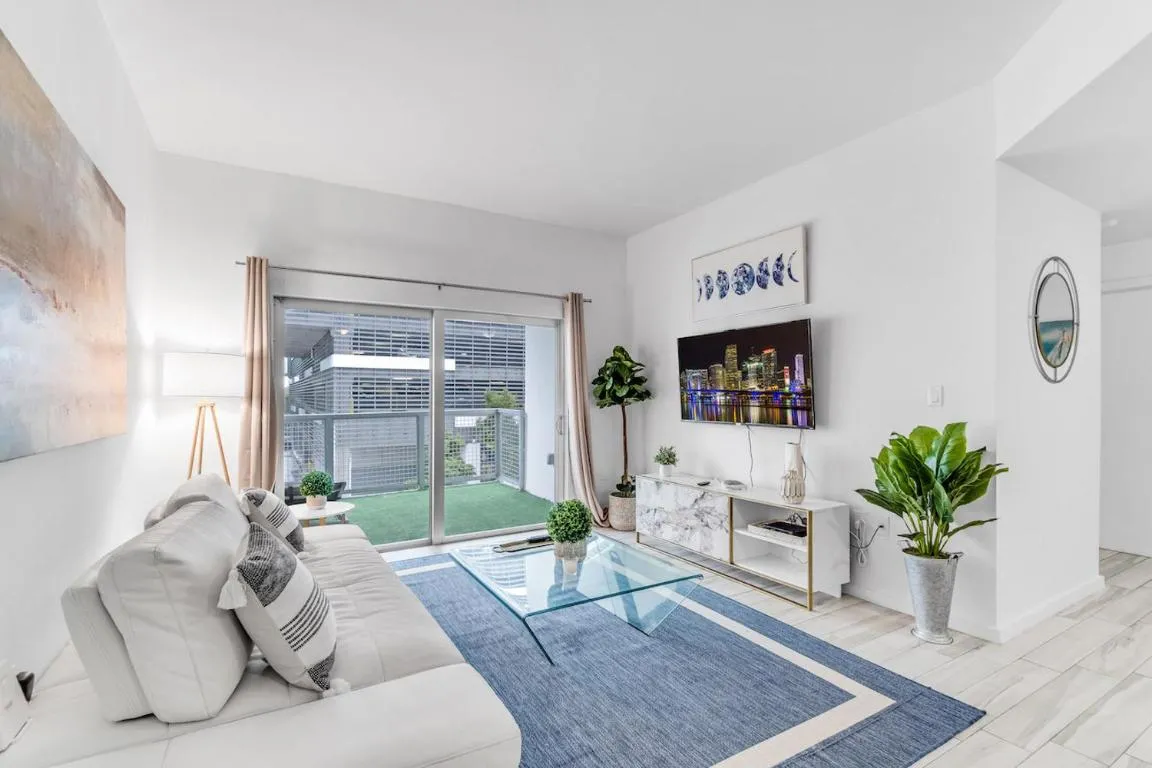 Image of Lovely Unit Mins from Wynwood with Free Parking