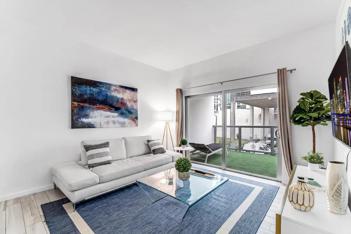 Image 2 of Lovely Unit Mins from Wynwood with Free Parking