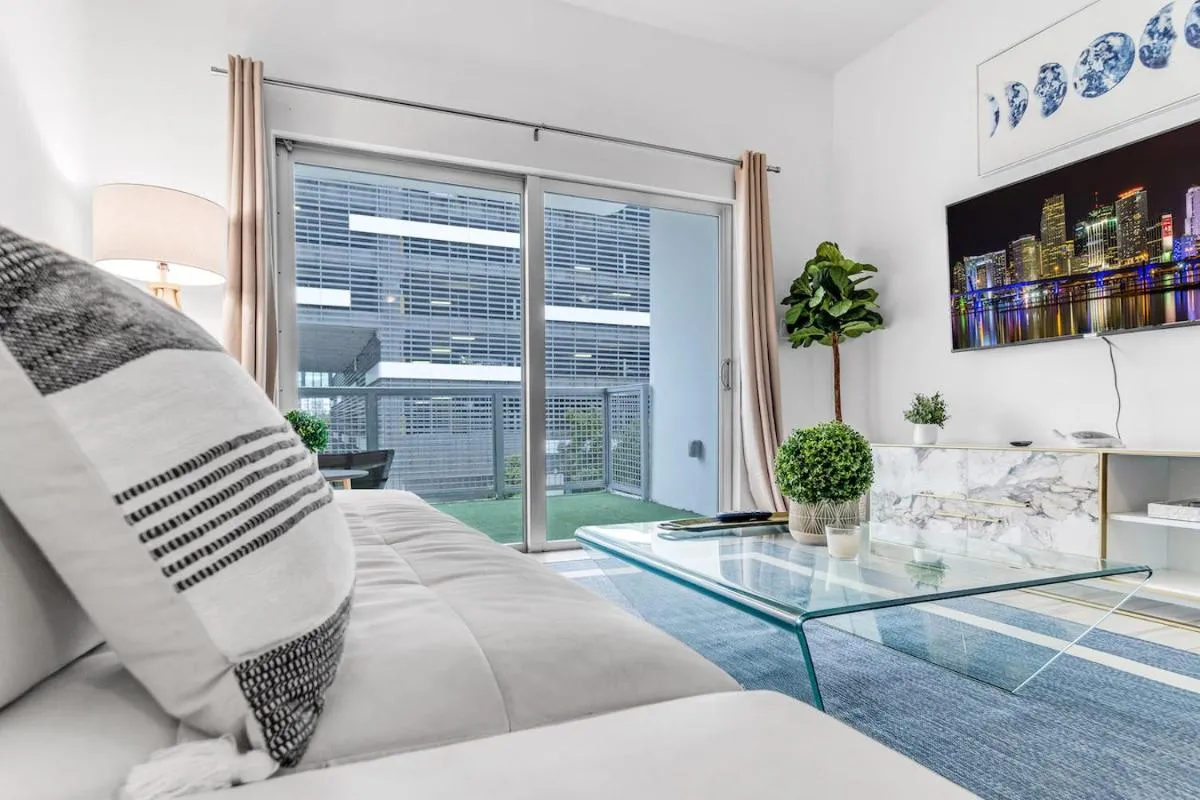 Image 1 of Lovely Unit Mins from Wynwood with Free Parking