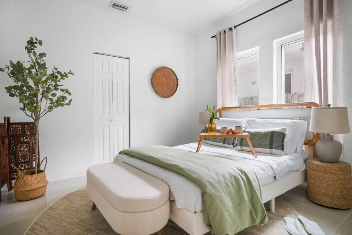Image 2 of Luxurious 3-Bedroom Retreat in Miami’s Heart