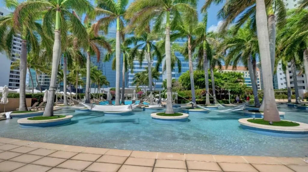 Image 5 of Luxurious Four Seasons Two Bedroom Suite