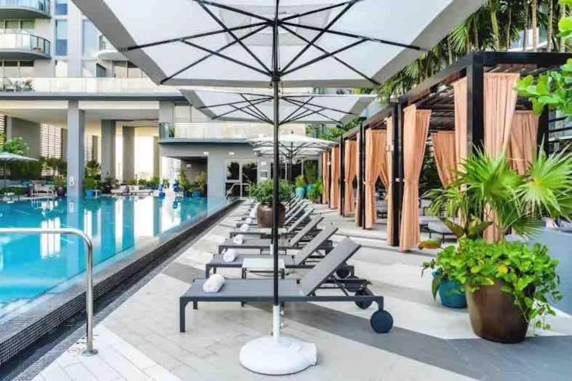 Image of Luxurious Oceanfront Condo