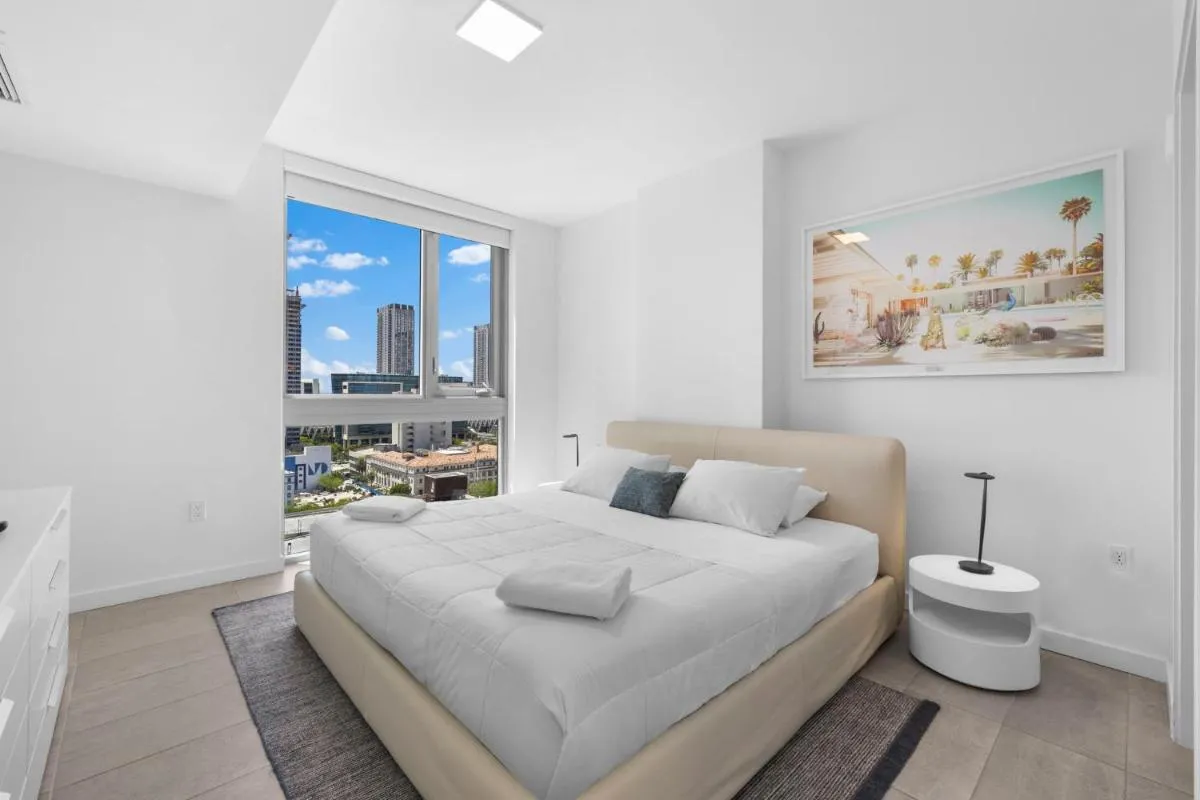Image 2 of Luxury Condo with City Views in Downtown Miami