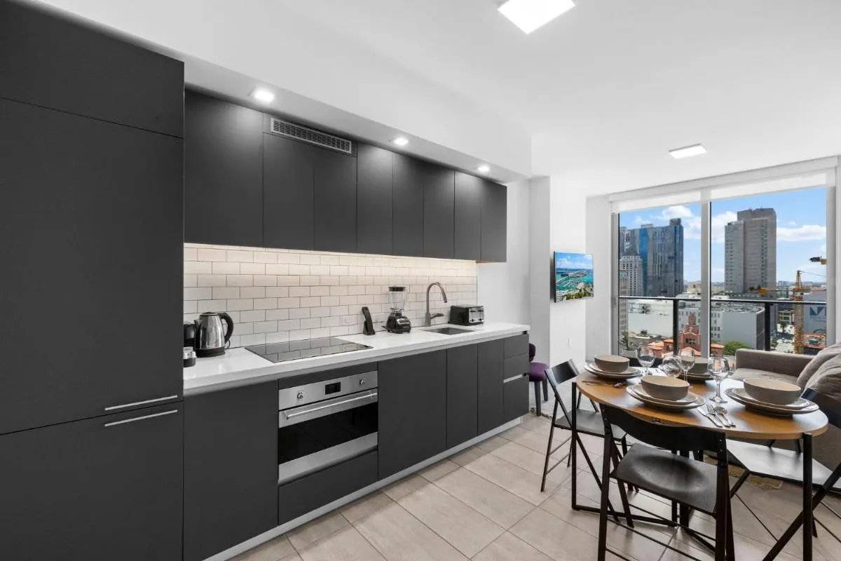 Image 1 of Luxury Condo with City Views in Downtown Miami