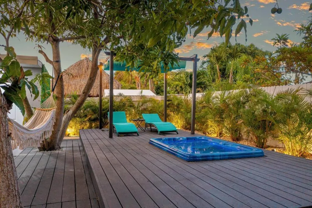 Image 3 of Luxury Private 5BR Miami Vibe Villa