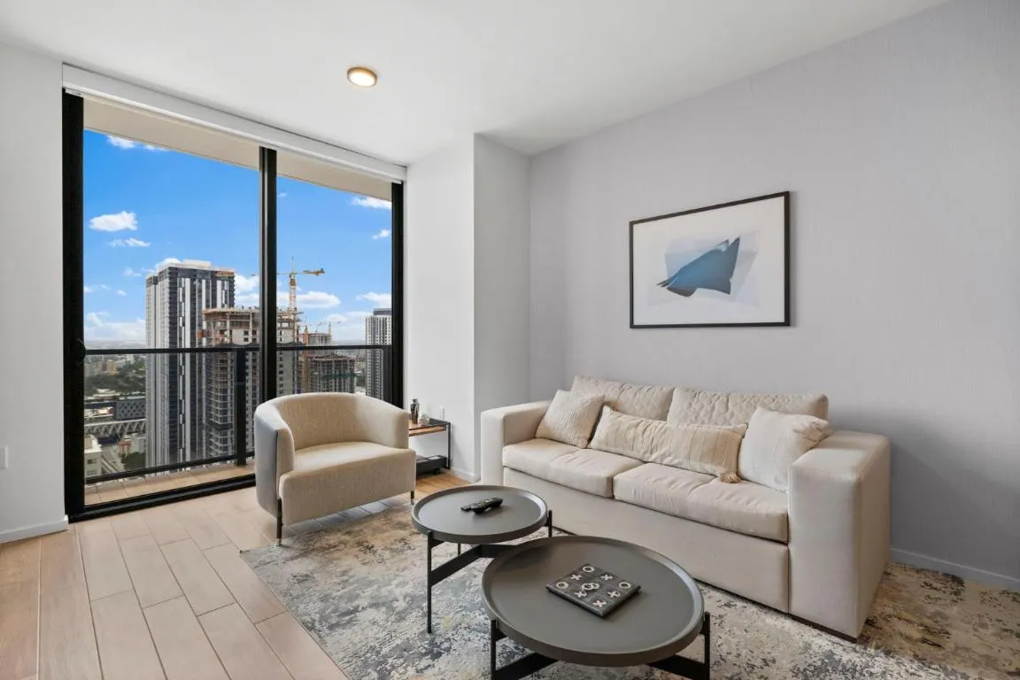 Image of Luxury & Spacious 3BR Condo at Downtown Miami