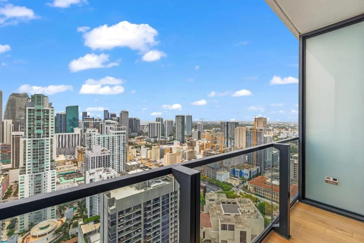Image 6 of Luxury Studio with Magnificent Views of Miami