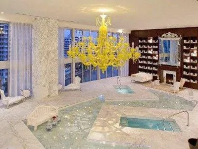 Image 5 of Luxury Waterfront Condo In The Urban Oasis At Icon-Brickell Free Spa
