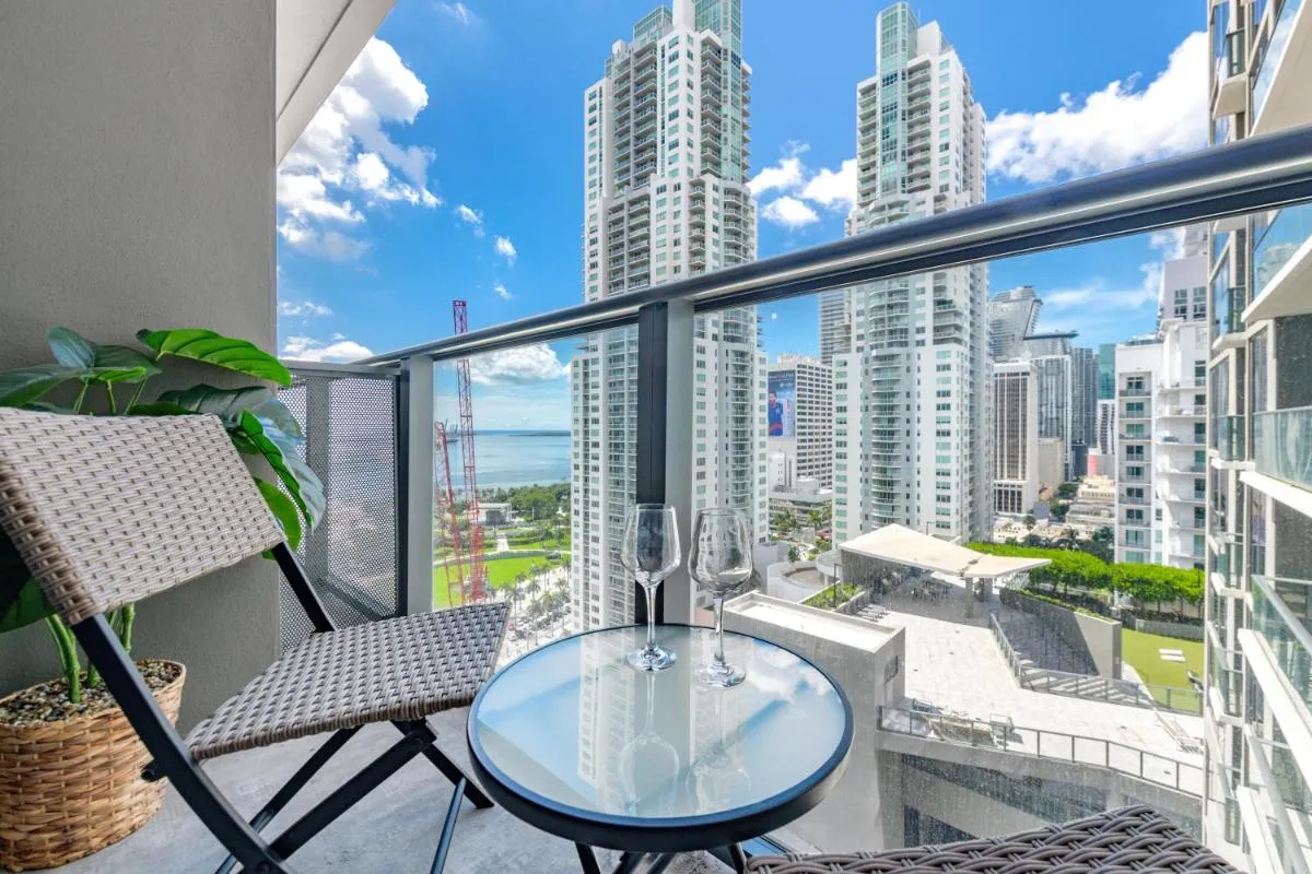 Image 4 of Luxury Waterfront Residences – near Kaseya Center