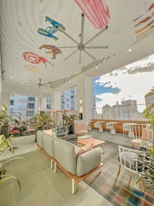 Image 6 of Miami Downtown East View 1609