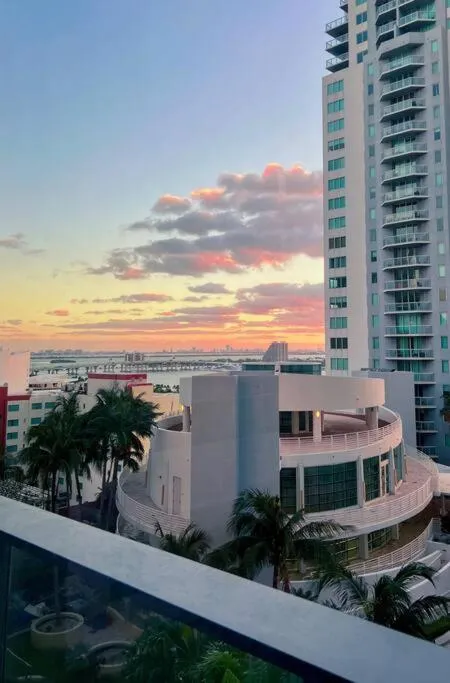 Image 6 of Miami Grand City View 1709