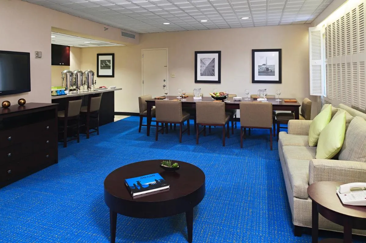 Image 4 of Miami International Airport Hotel