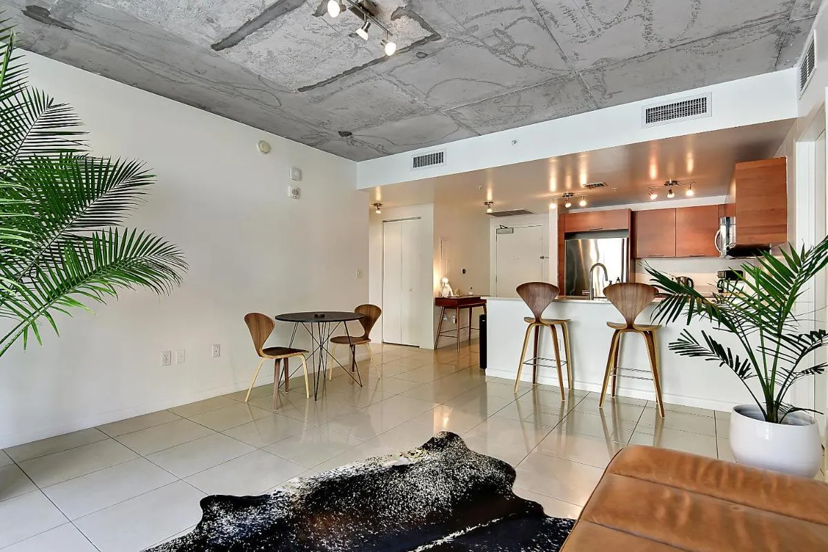Image 4 of Miami Midtown Luxury Apartment