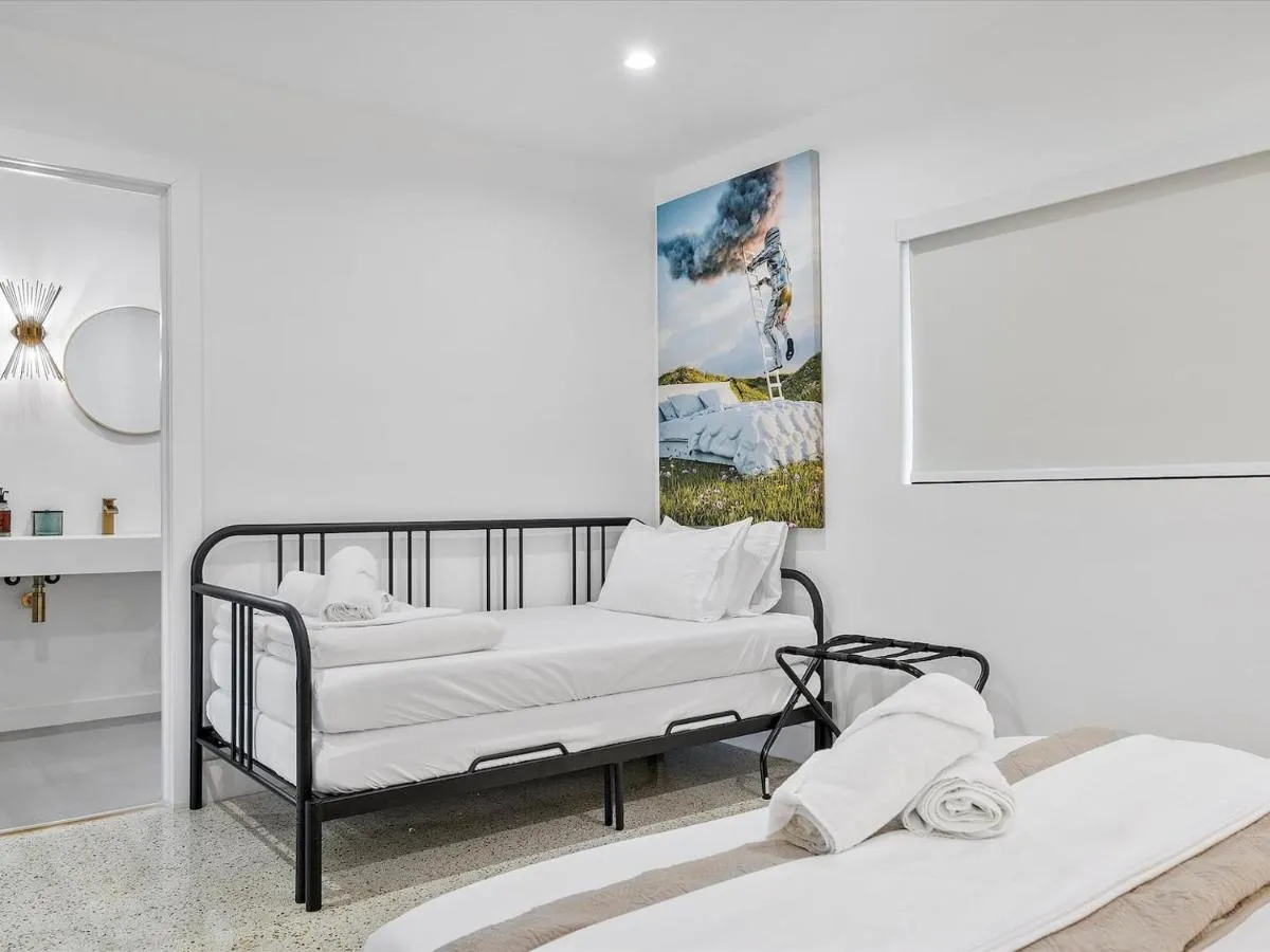 Image 6 of Miami Stay With Pool Luxury