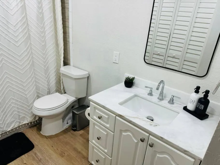 Image 1 of Miami Studio near Airport/Beach