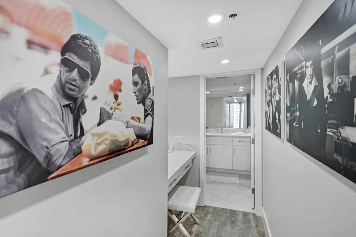 Image 2 of Miami Vice! Totally Renovated, Water & Park Views!