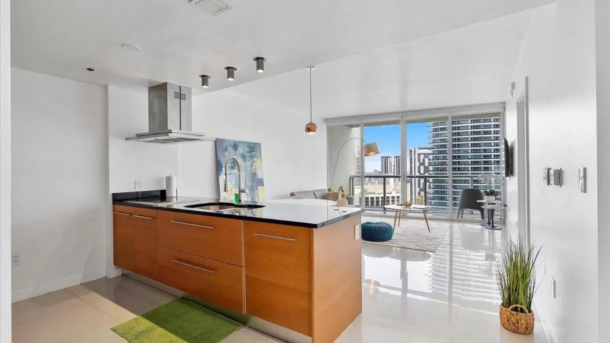 Image 4 of Miami city Views at Icon Brickell