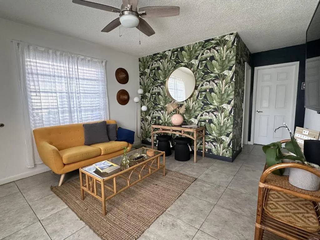 Image of Miami’s Cozy Tropical Getaway