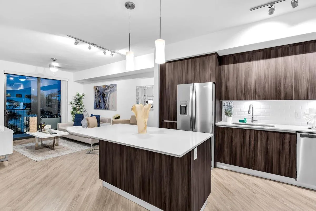Image 5 of Modern 1 Bed in Downtown Doral With Free Parking