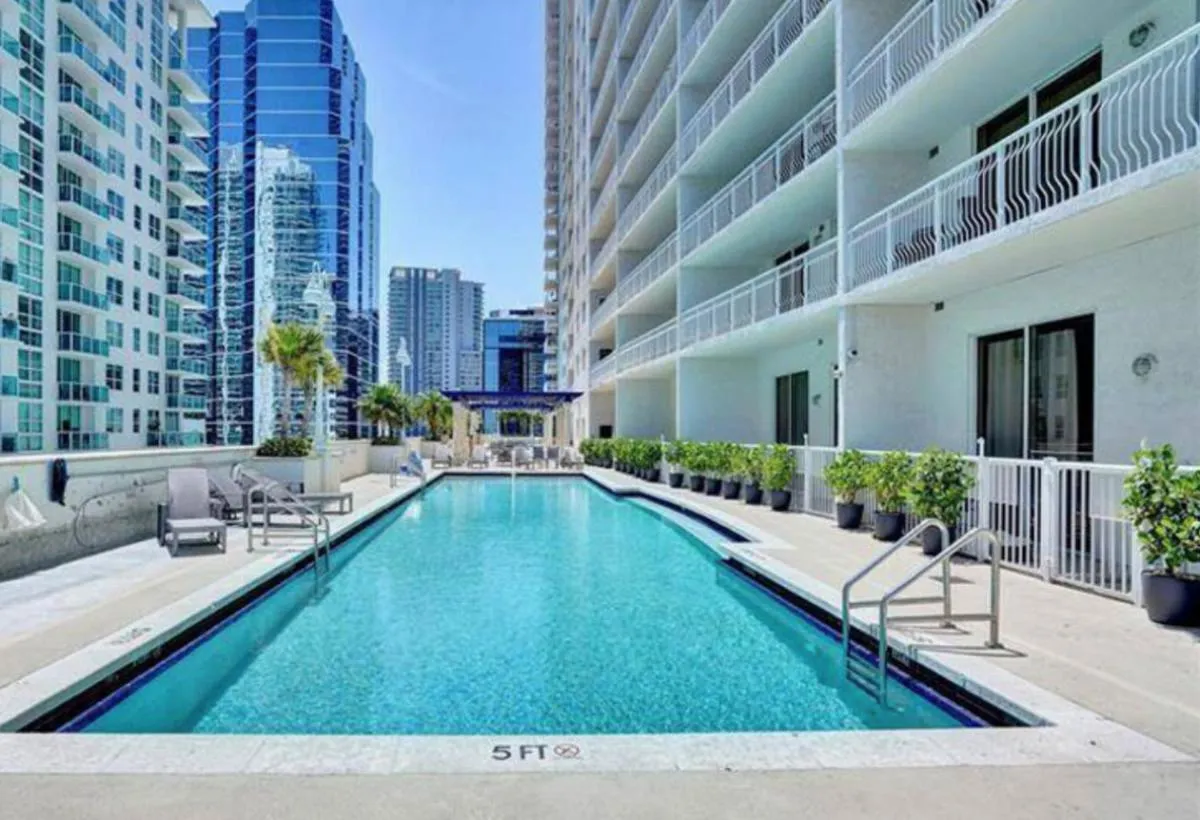 Image 3 of Modern 1 Bed in the Heart of Brickell With Free Parking
