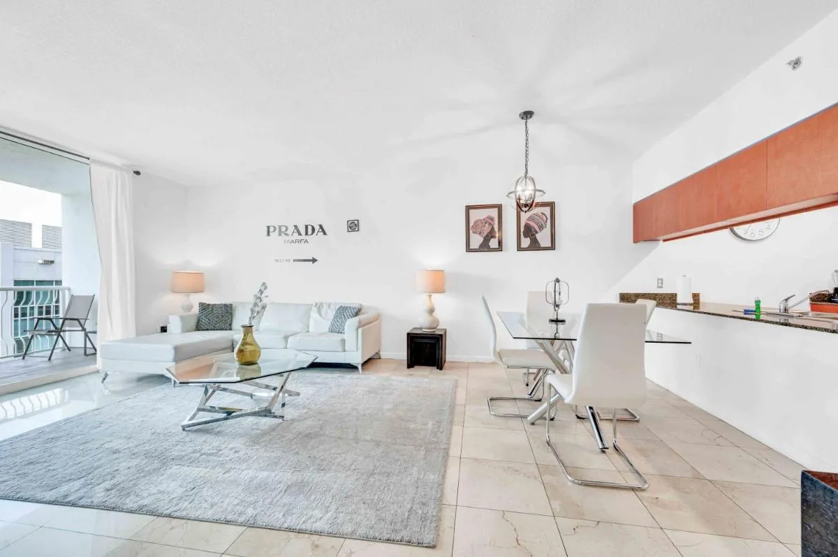 Image 4 of Modern 1 Bed in the Heart of Brickell With Free Parking