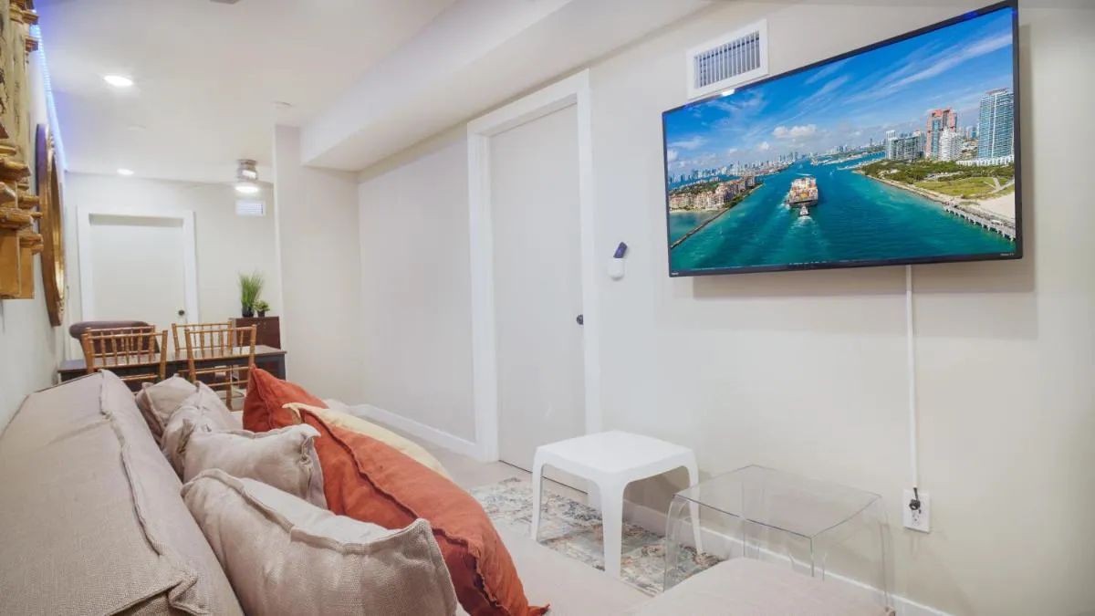 Image 4 of Modern Apartment in the Heart of Miami