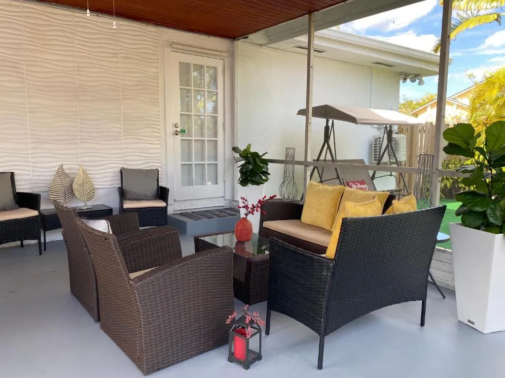 Image of Modern Home, Excellent Location Miami