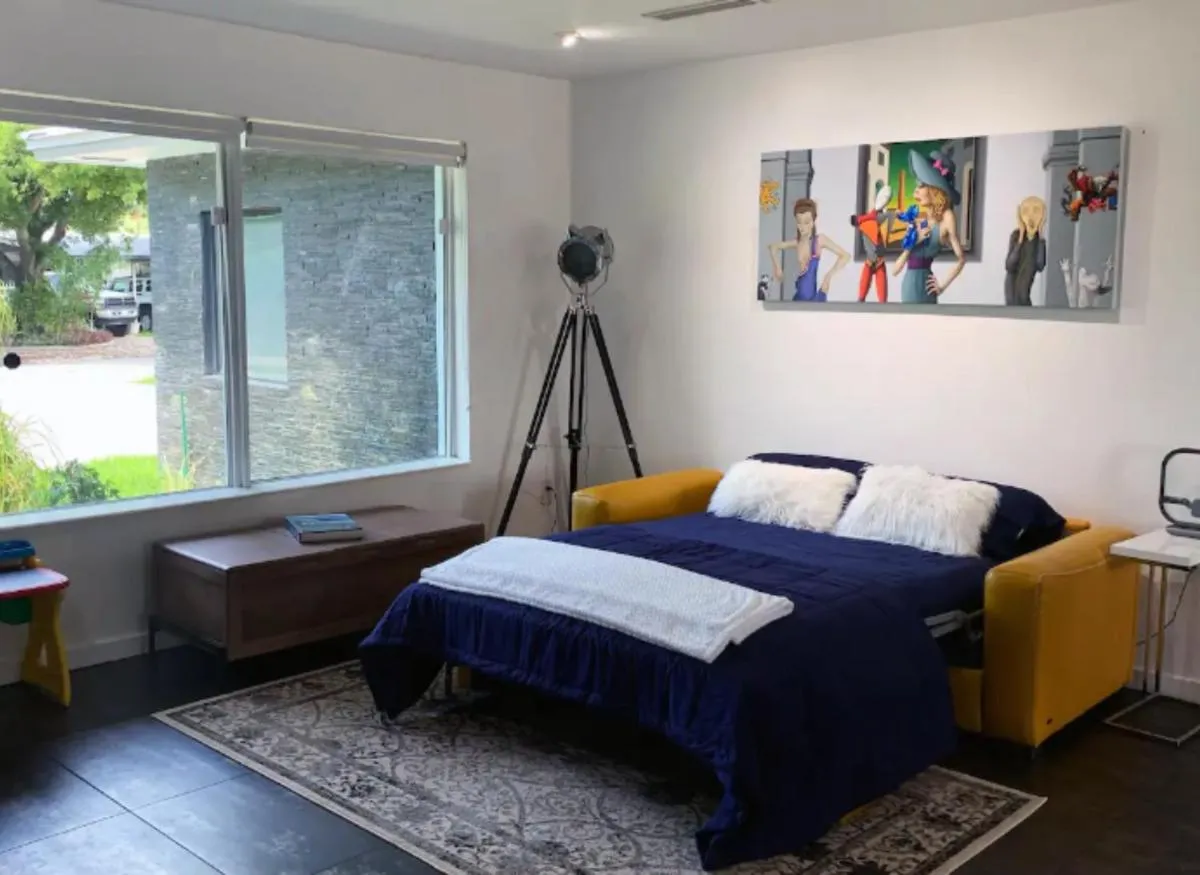 Image 6 of Modern Northwest Vacation Rentals in Miami