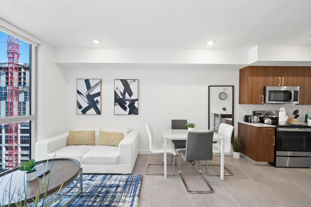 Image 5 of Modern Unit Mins from Brickell With Free Parking
